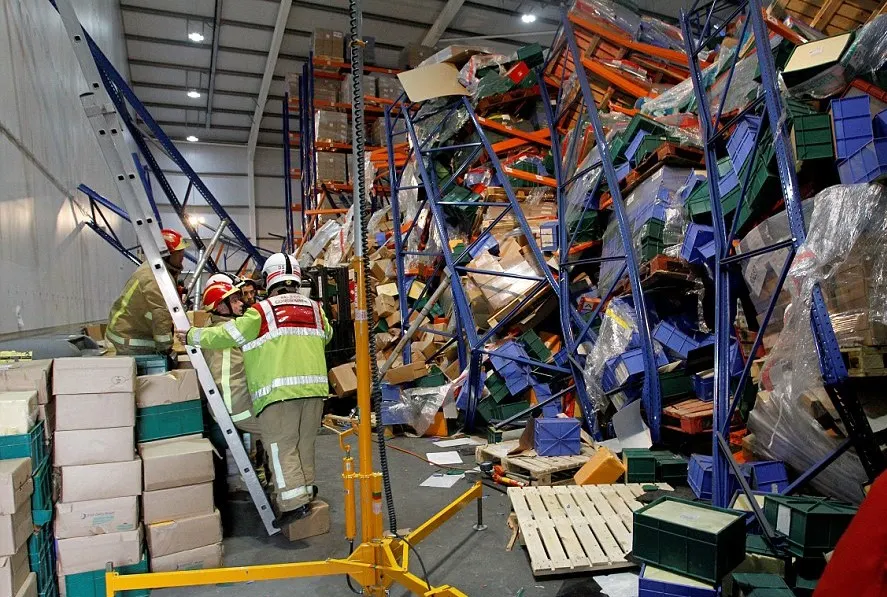 Depo İçi Forklift Çalışması